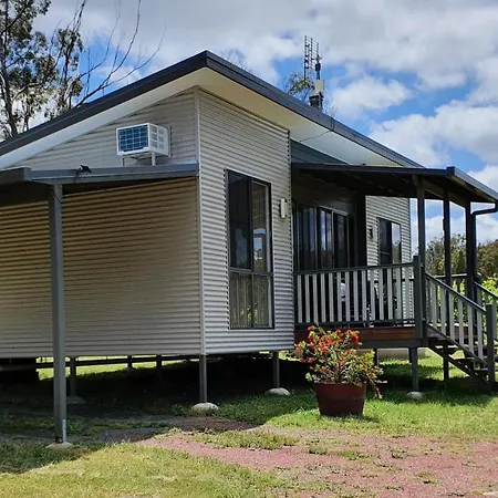 Just Red Wines Cabins Ballandean Exterior photo